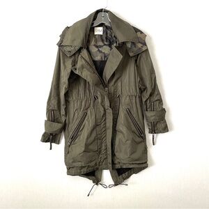 SAM. Noho Trench / Rain Coat in Dark Olive Green